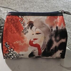 SOHO Beauty Red and Black Cosmetic Bag